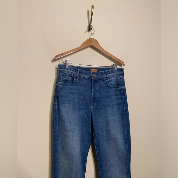 MOTHER The Weekender Fray in Nip It In The Bud - Picture 6 of 10